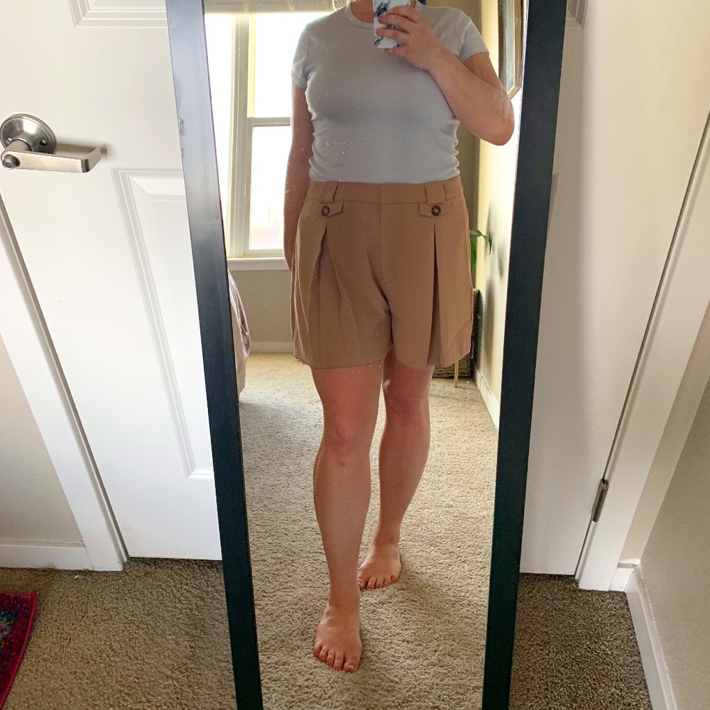 Super High Waisted Button Flap Pleated Shorts